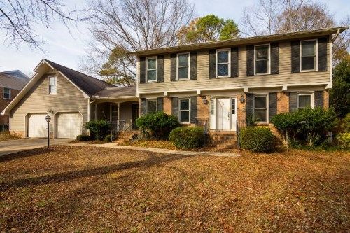 555 Brookshire Dr, Columbia, SC 29210