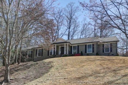 304 Weatherstone Ln, Marietta, GA 30068