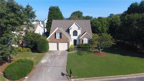 1040 Bradford Dr, Roswell, GA 30076