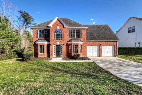 7702 Green Springs Dr, Jonesboro, GA 30236