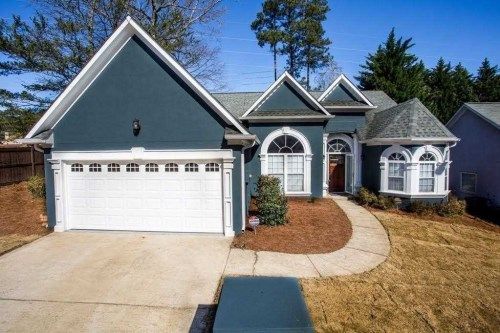 2751 Bridgegate Trace NE, Marietta, GA 30068