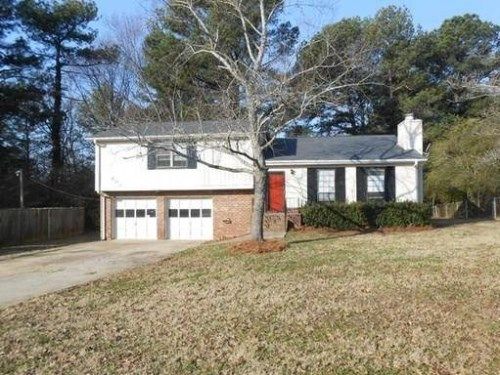 705 Briarwood Rd SW, Conyers, GA 30094