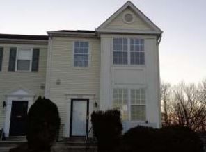 6910 Aquamarine Ct, Capitol Heights, MD 20743