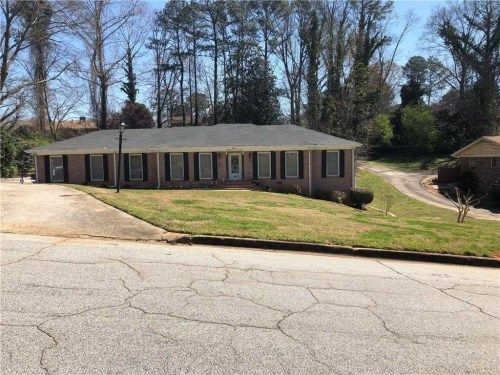 4380 Buckingham Circle, Decatur, GA 30035