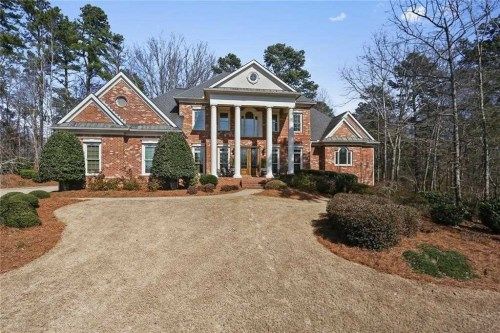 107 Sturbridge Pines Ln, Canton, GA 30115