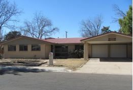 811 Pinon Dr, Hobbs, NM 88240