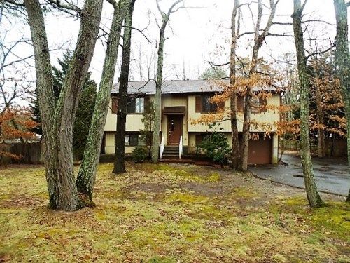 826 Lexington Dr, Atco, NJ 08004