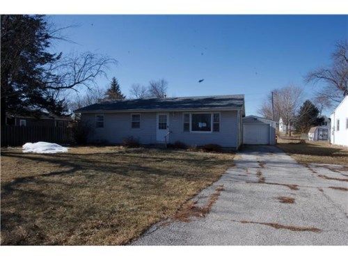 1307 G Ave, Vinton, IA 52349