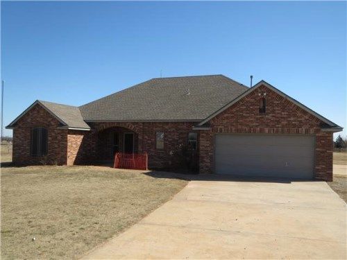 785 County Street 2928, Tuttle, OK 73089