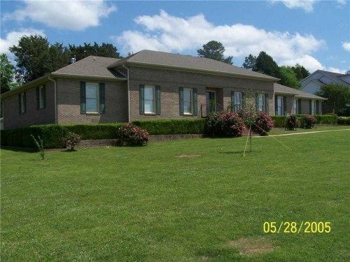 502 Oakwood Dr, Cedartown, GA 30125