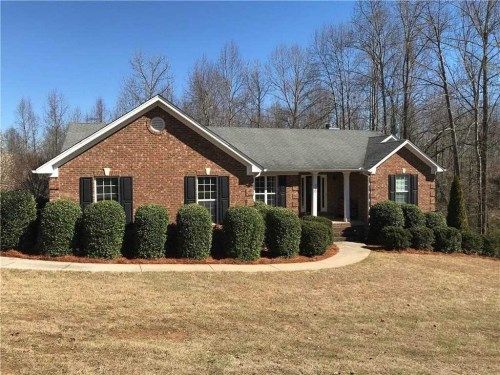 360 Psalms Dr, Jefferson, GA 30549
