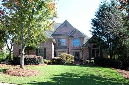 6945 Blackthorn Ln, Suwanee, GA 30024