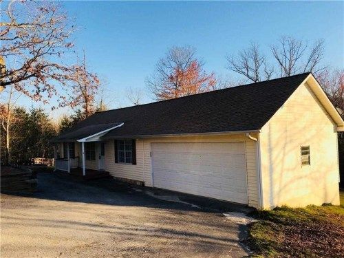 31 Lichen Way, Cleveland, GA 30528