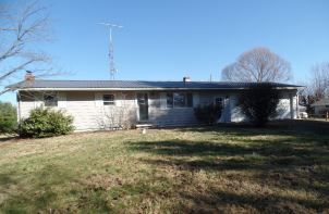 4285 Tucker Rd, South Zanesville, OH 43701