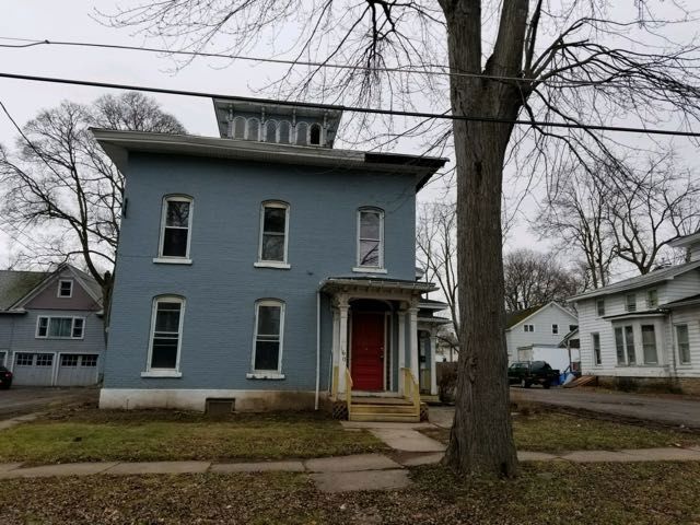 160 Pine St, Lockport, NY 14094