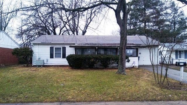 6114 Regina Cir, Indianapolis, IN 46224