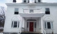 17 E Chestnut St Kingston, NY 12401