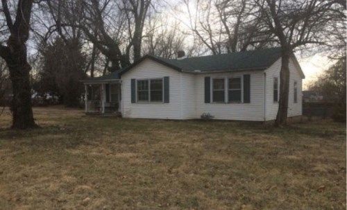 3159 N Howard Ave, Springfield, MO 65803