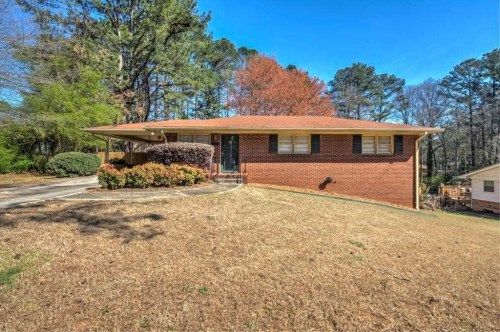 129 Hurt Dr SE, Smyrna, GA 30082