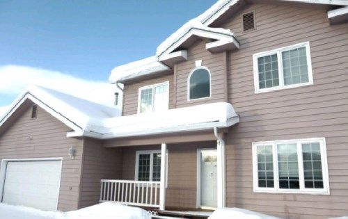 498 Carlton Dr, Fairbanks, AK 99701