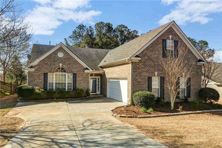 175 Chandler Ridge Ln, Lawrenceville, GA 30045