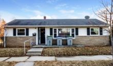 7209 W Lakefield Dr Milwaukee, WI 53219