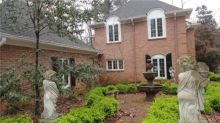 300 Skyridge Dr Atlanta, GA 30350