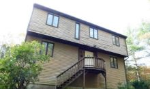 28 Ledgeview Dr Assonet, MA 02702