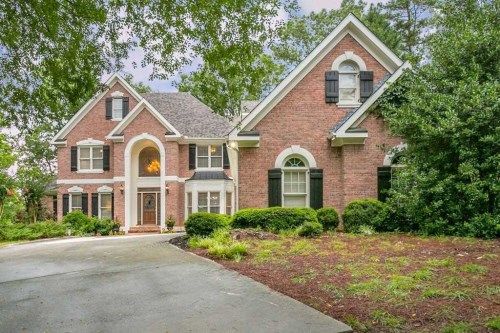 8245 Royal Troon Dr, Duluth, GA 30097