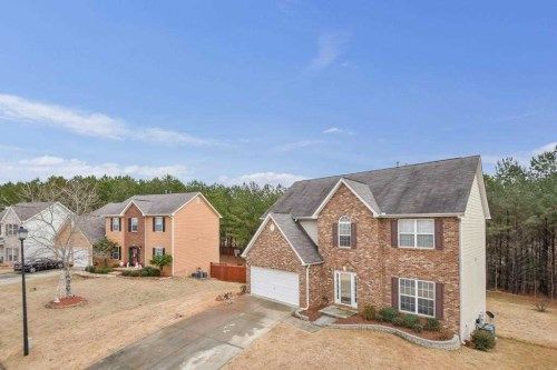 6740 Delaware Bend, Fairburn, GA 30213