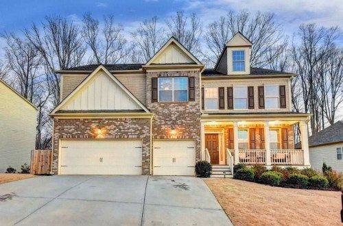 5505 Chestnut Dr, Cumming, GA 30040