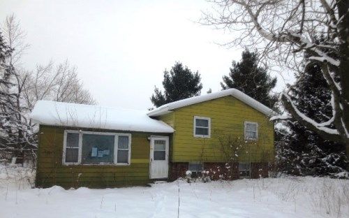 23188 38th St, Gobles, MI 49055