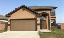 301 Ladera Dr Laredo, TX 78045