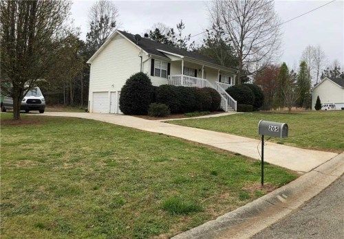 205 Connie Dr, Dallas, GA 30157