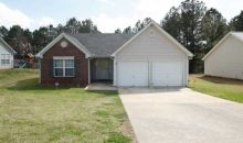108 Goldleaf Dr Hampton, GA 30228