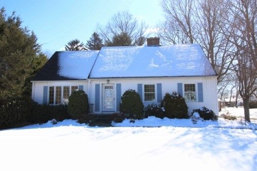 393 Hope Hill Road, Wallingford, CT 06492