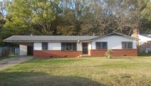 5146 Williams Dr Jackson, MS 39209