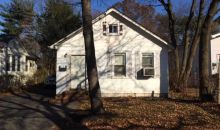 19 Grand Pl Huntington Station, NY 11746