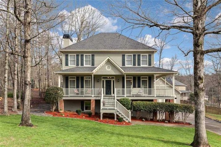 121 Eagle Ridge Dr, Canton, GA 30114