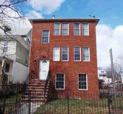 93 S Burnett St, East Orange, NJ 07018