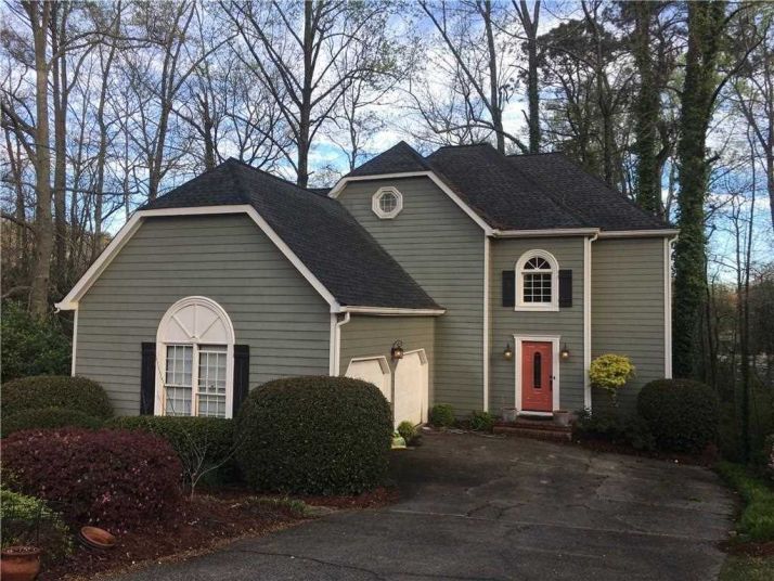 680 Oakledge Dr NW, Marietta, GA 30060