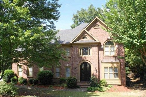 9785 Rod Rd, Alpharetta, GA 30022