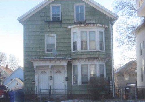 438 -440 East Avenue, Pawtucket, RI 02860