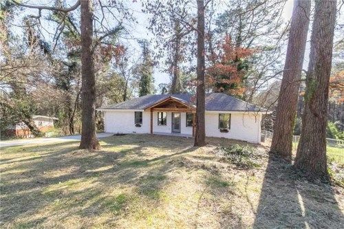 2327 Pinewood Dr, Decatur, GA 30032