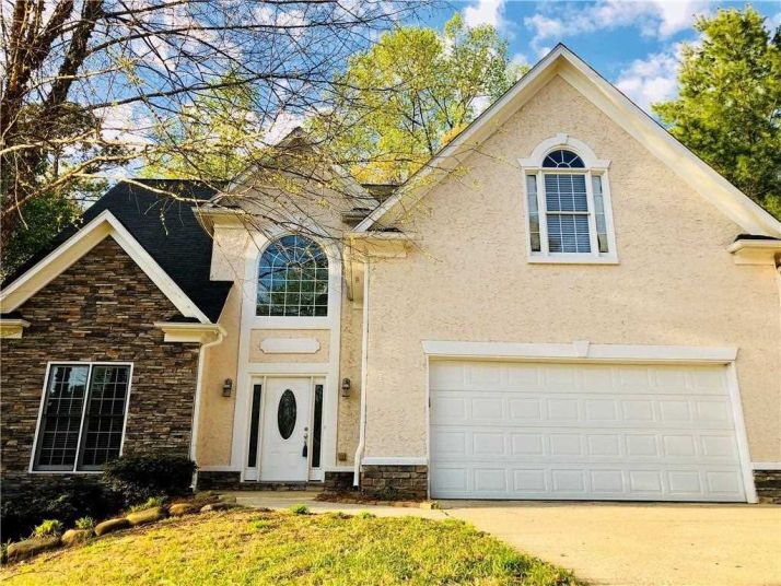 2034 Castlemaine Circle, Woodstock, GA 30189