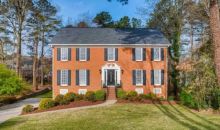 2590 Shadow Pine Dr Roswell, GA 30076