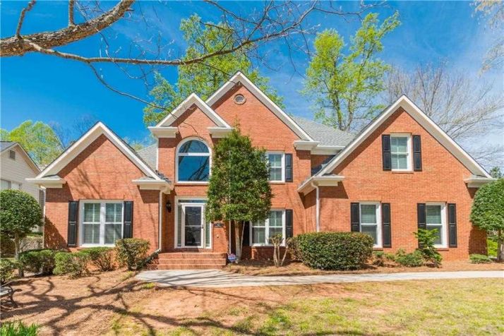 110 Hembree Grove Ct, Roswell, GA 30076