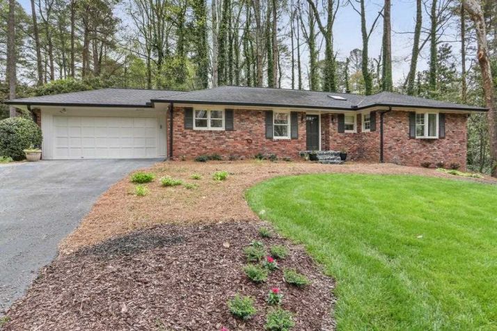 6405 Colebridge Rd, Atlanta, GA 30328