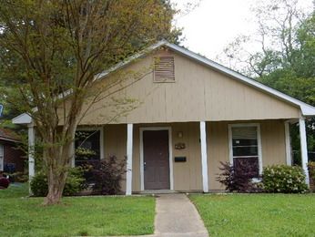 742 Clearmont Dr, Pearl, MS 39208