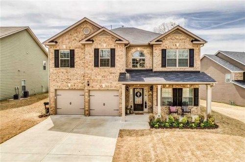 27 Blakely Ct, Acworth, GA 30101